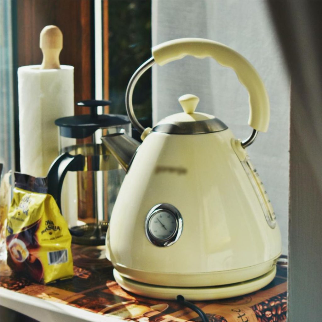 Pavas eléctricas con termómetro exterior